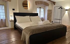 Domus Merulae B&B